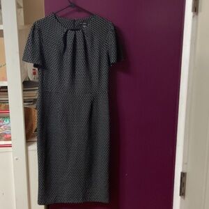 Elegant Black Patterned Dress